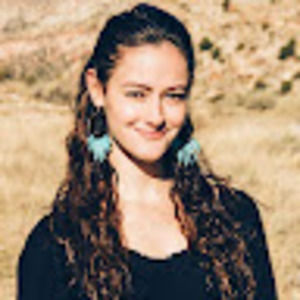 Meet your Posher, Maia